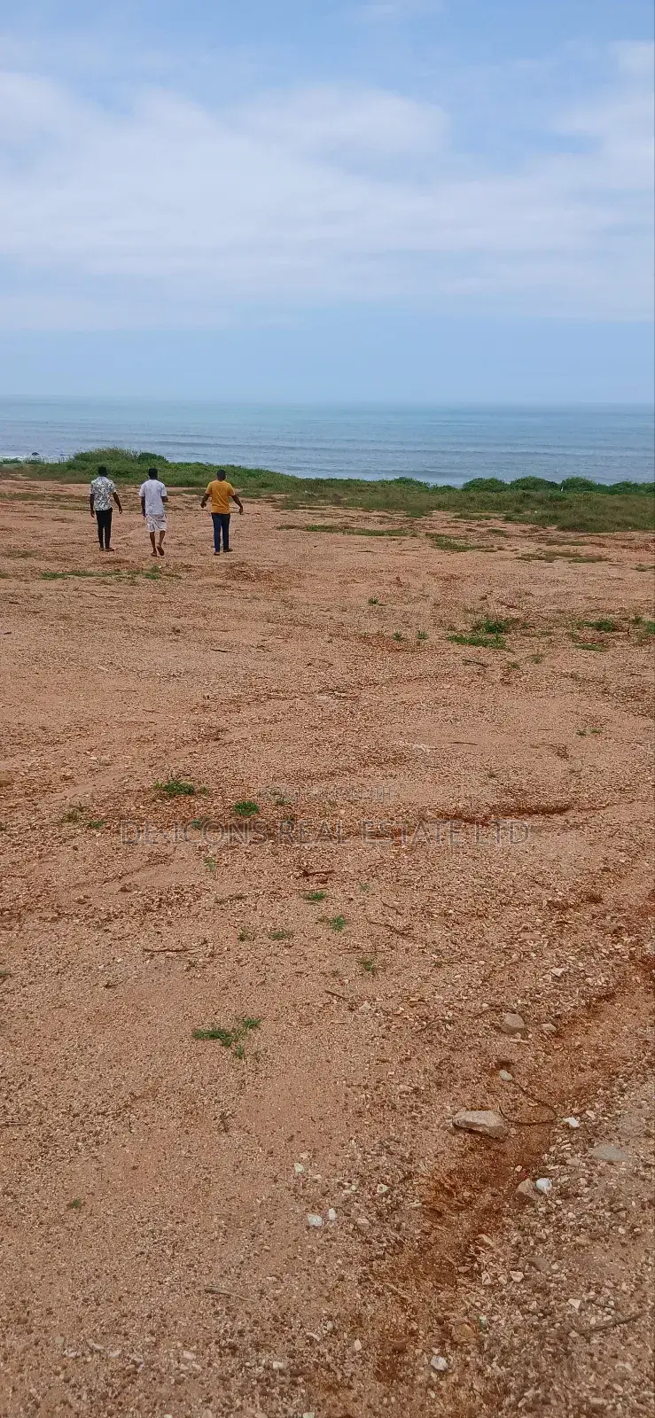 Beachfront Land for Sale at Dawa Near Nyanyano