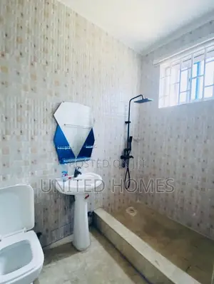 Furnished 20bdrm House in West Hills Mall Area for rent