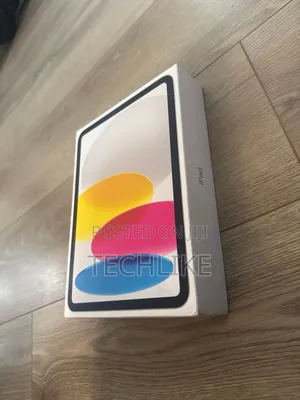 New Apple iPad 9.7 128 GB Black