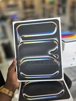 New Apple iPad Pro 13 (2024) 256 GB Black