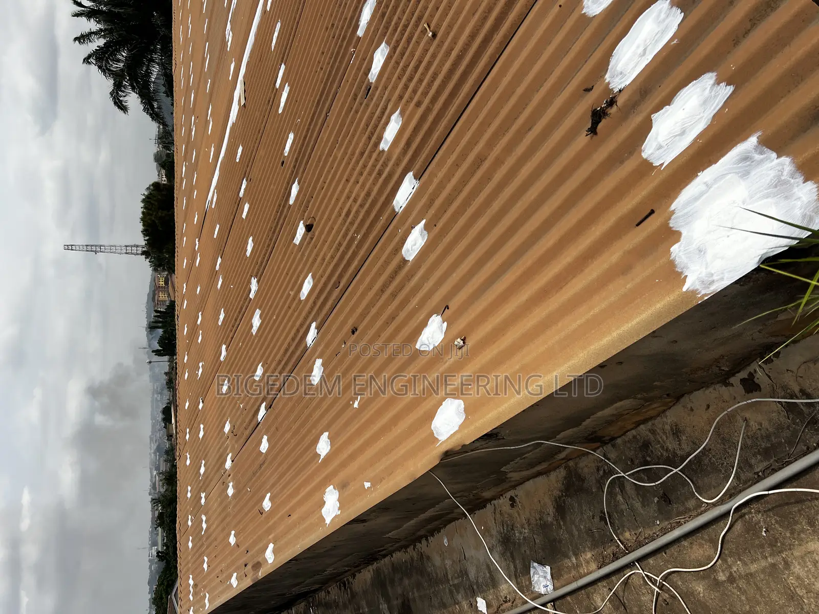 Secure Your Roof With Waterproof Leakage Treatment