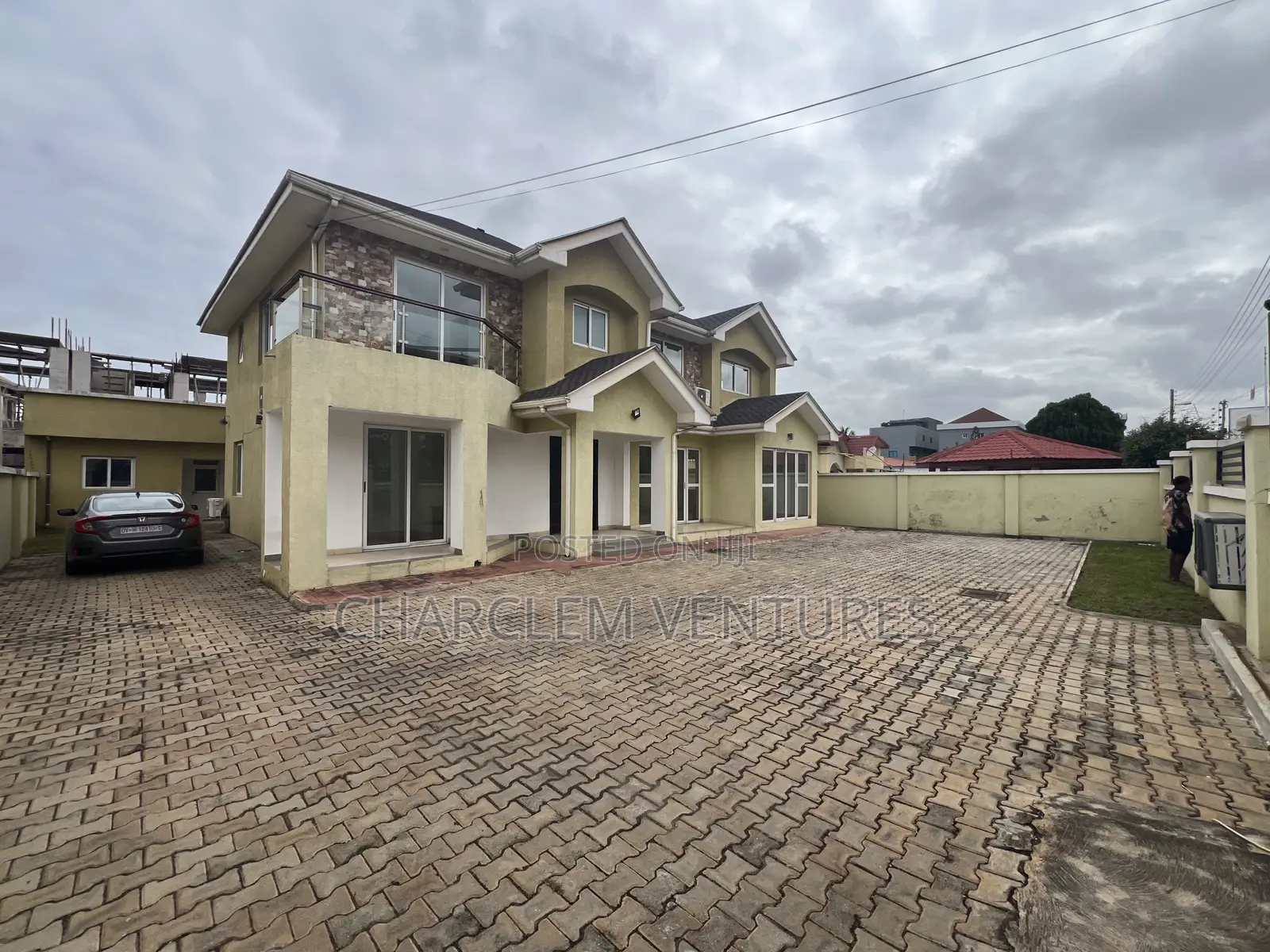 5bdrm House in Charclem Ventures, East Legon for sale