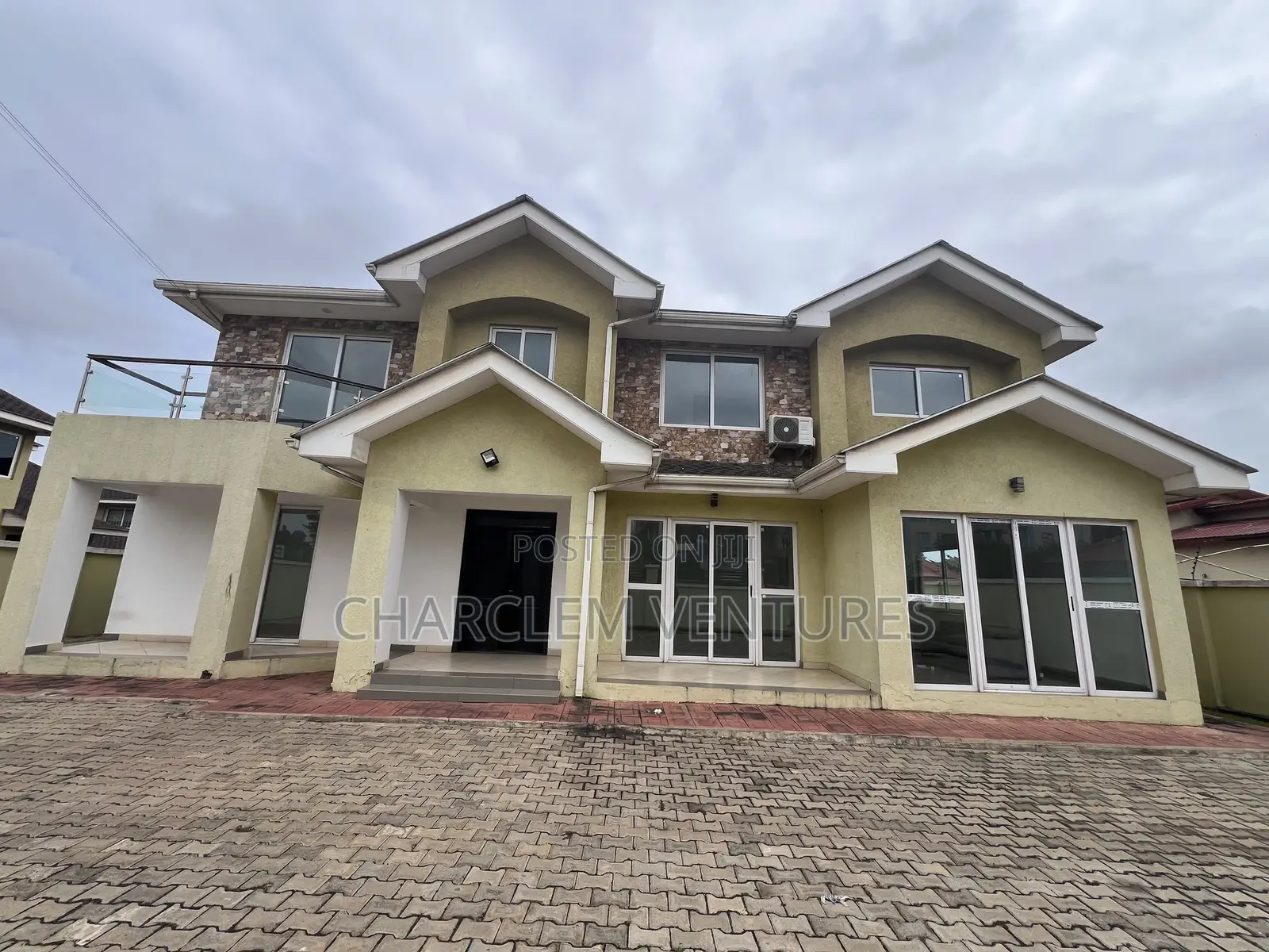 5bdrm House in Charclem Ventures, East Legon for sale
