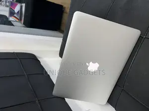 Laptop Apple MacBook Air 2017 8GB Intel Core I5 SSD 128GB