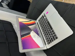 Laptop Apple MacBook Air 2017 8GB Intel Core I5 SSD 128GB