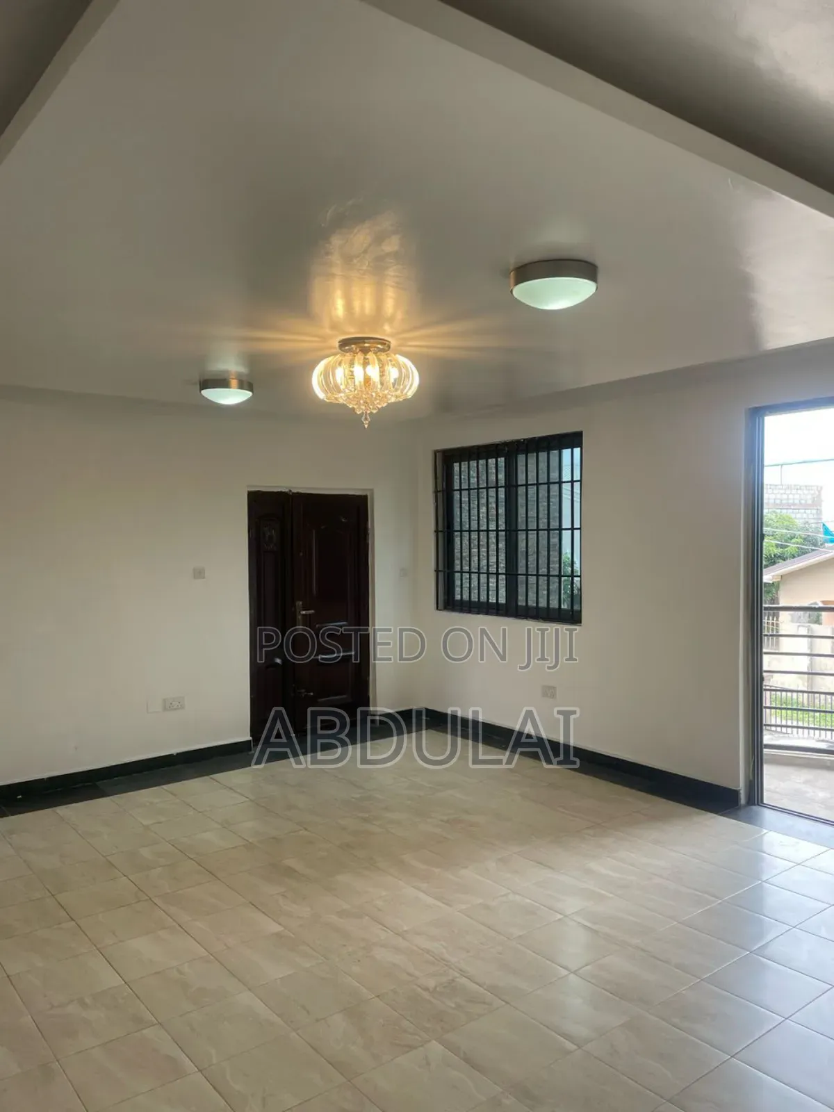3bdrm Apartment in Abu Abdulai, Parakuo Estate for rent