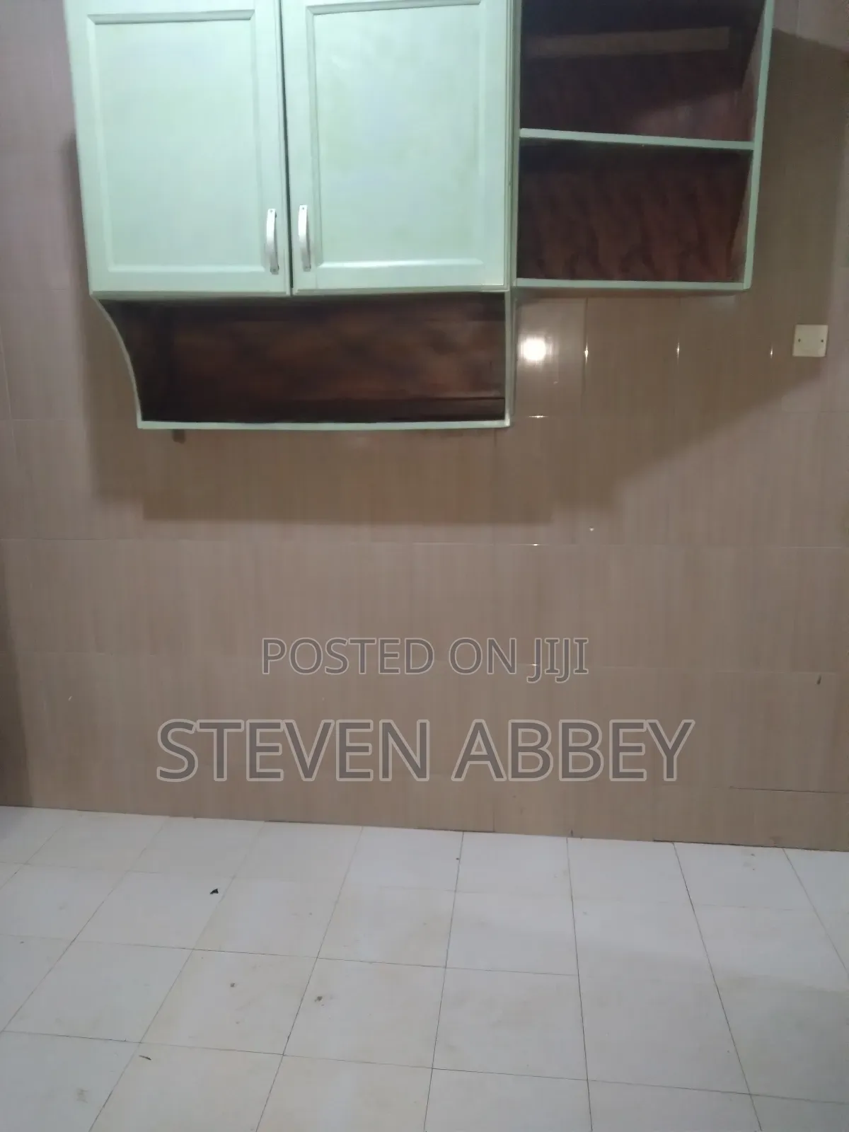 4bdrm House in Adom Agency, Spintex for rent