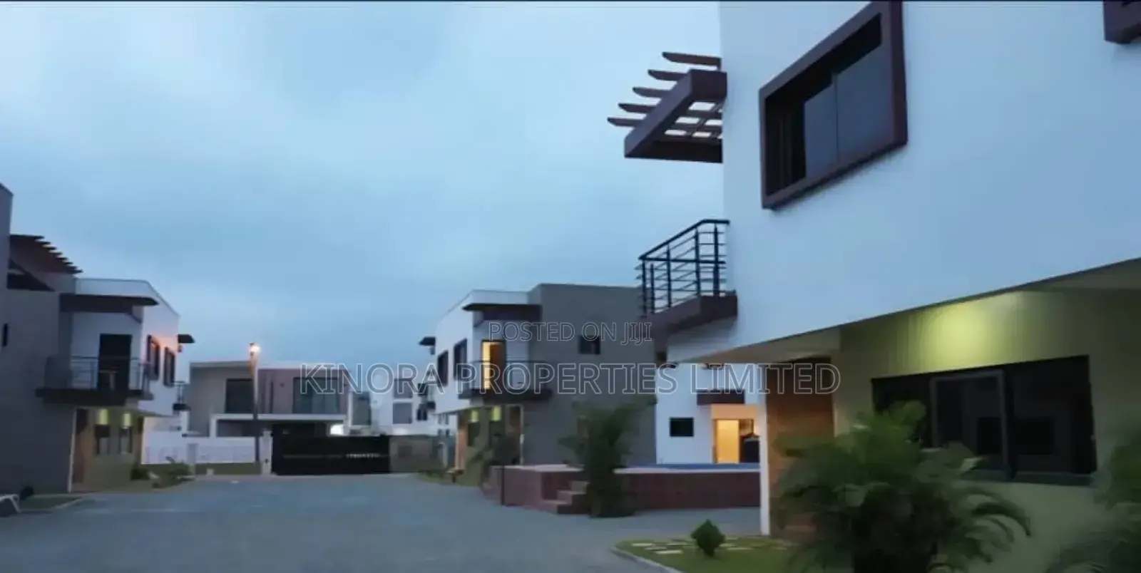 4bdrm Duplex in Ability Down for rent