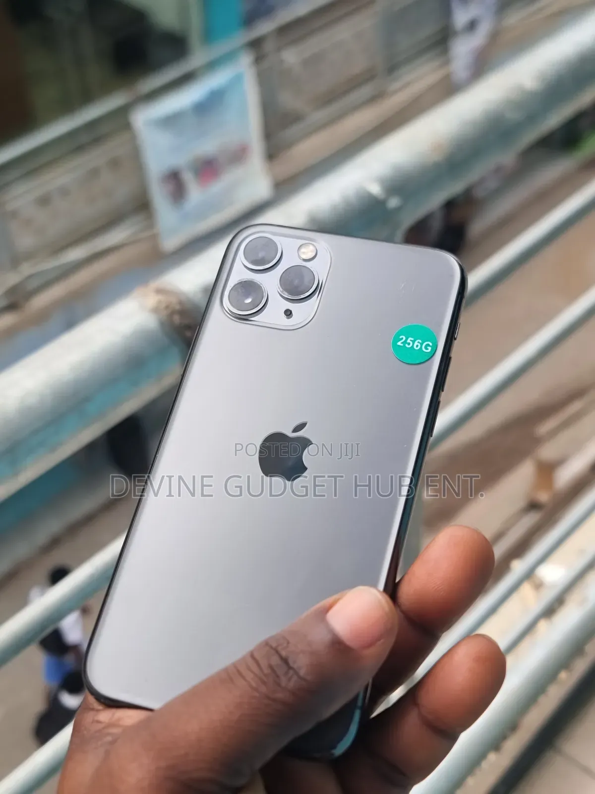 Apple iPhone 11 Pro 256 GB Gray