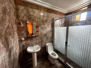 2bdrm Apartment in Adjiringanor, Adjiriganor for rent