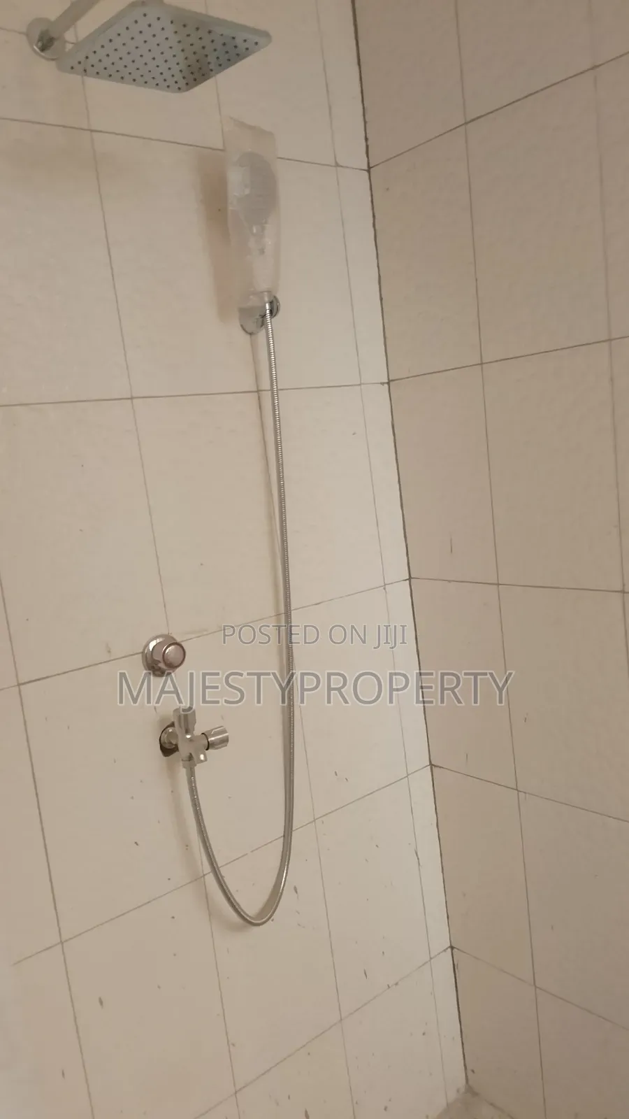 2bdrm Apartment in Spintex, Coca Cola for rent