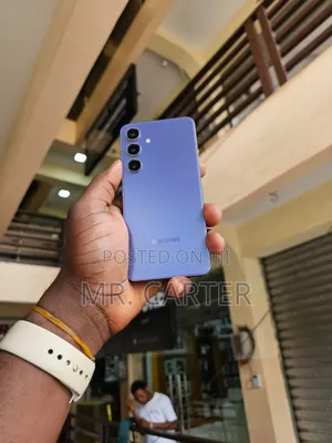 New Samsung Galaxy S24 128 GB Blue