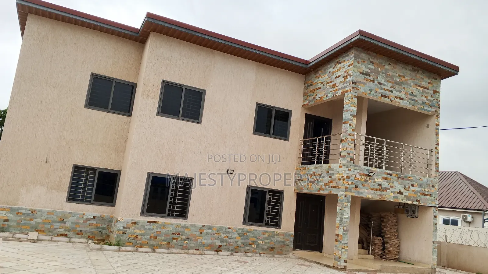3bdrm Apartment in Batsona, Spintex for rent