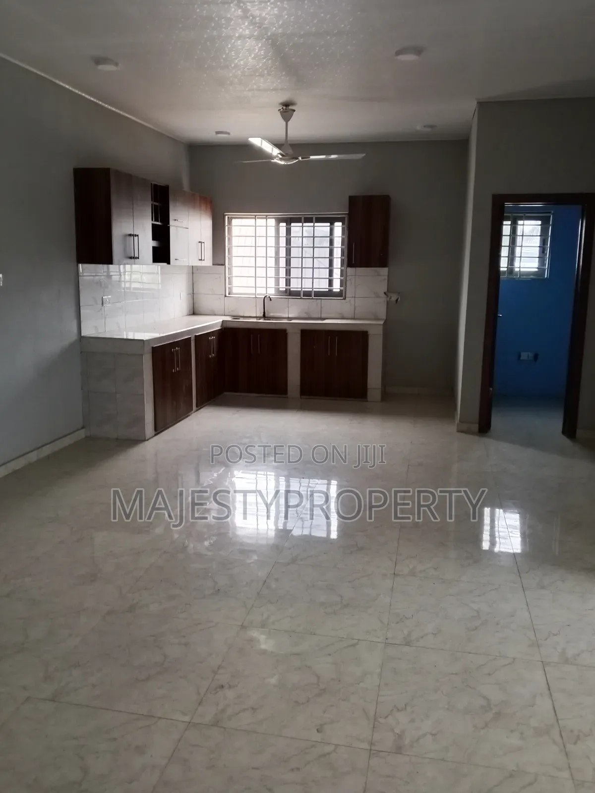 3bdrm Apartment in Batsona, Spintex for rent