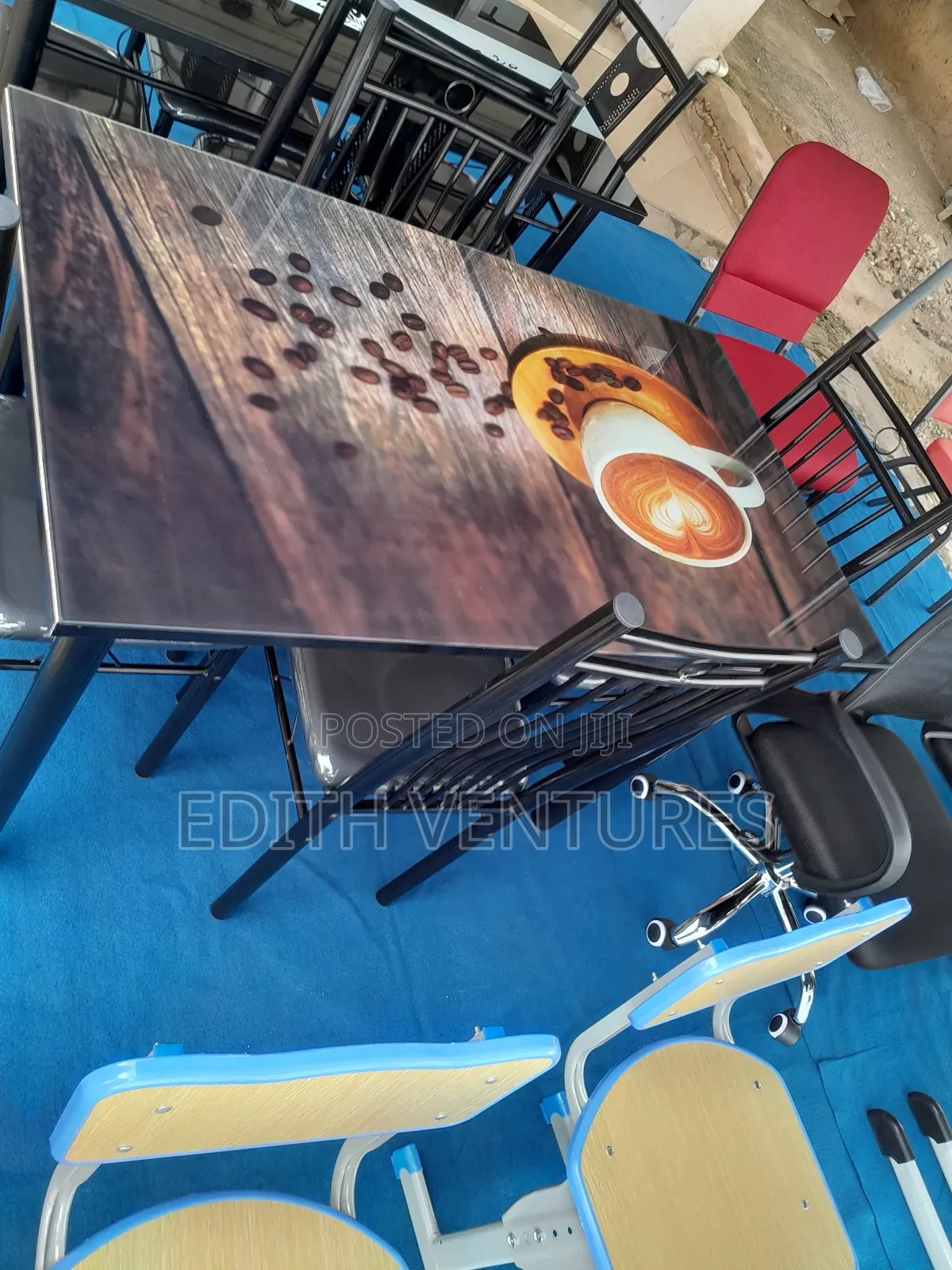 A Glance Dining Set Seater