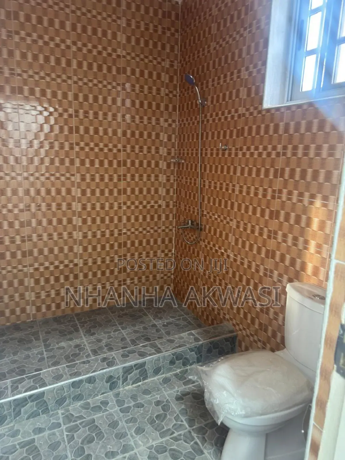 2bdrm Apartment in Klagon, Tema Metropolitan for rent