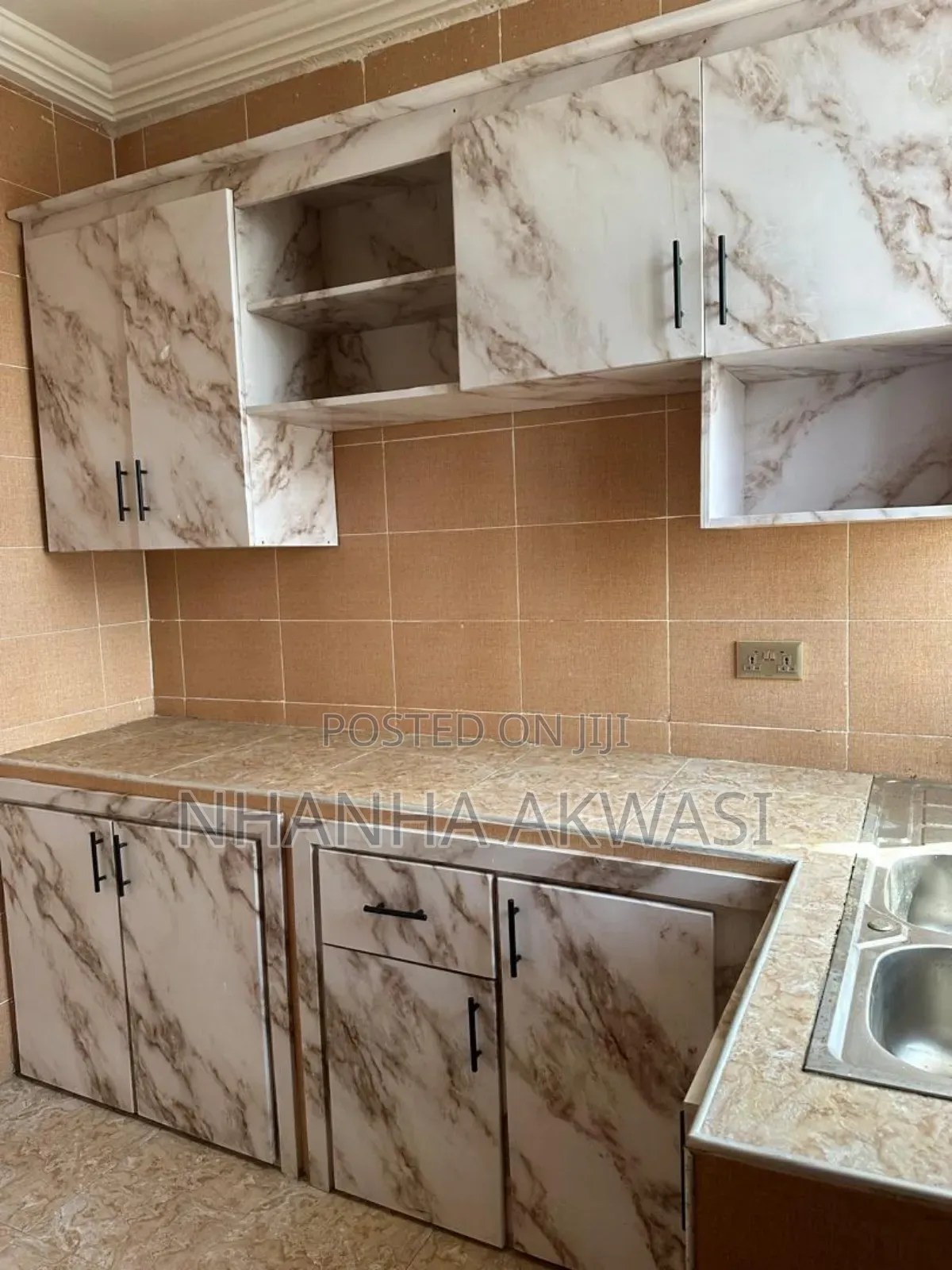 2bdrm Apartment in Klagon, Tema Metropolitan for rent