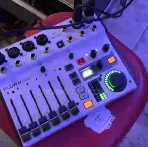 Behringer Flow 8 Digital Mixer.