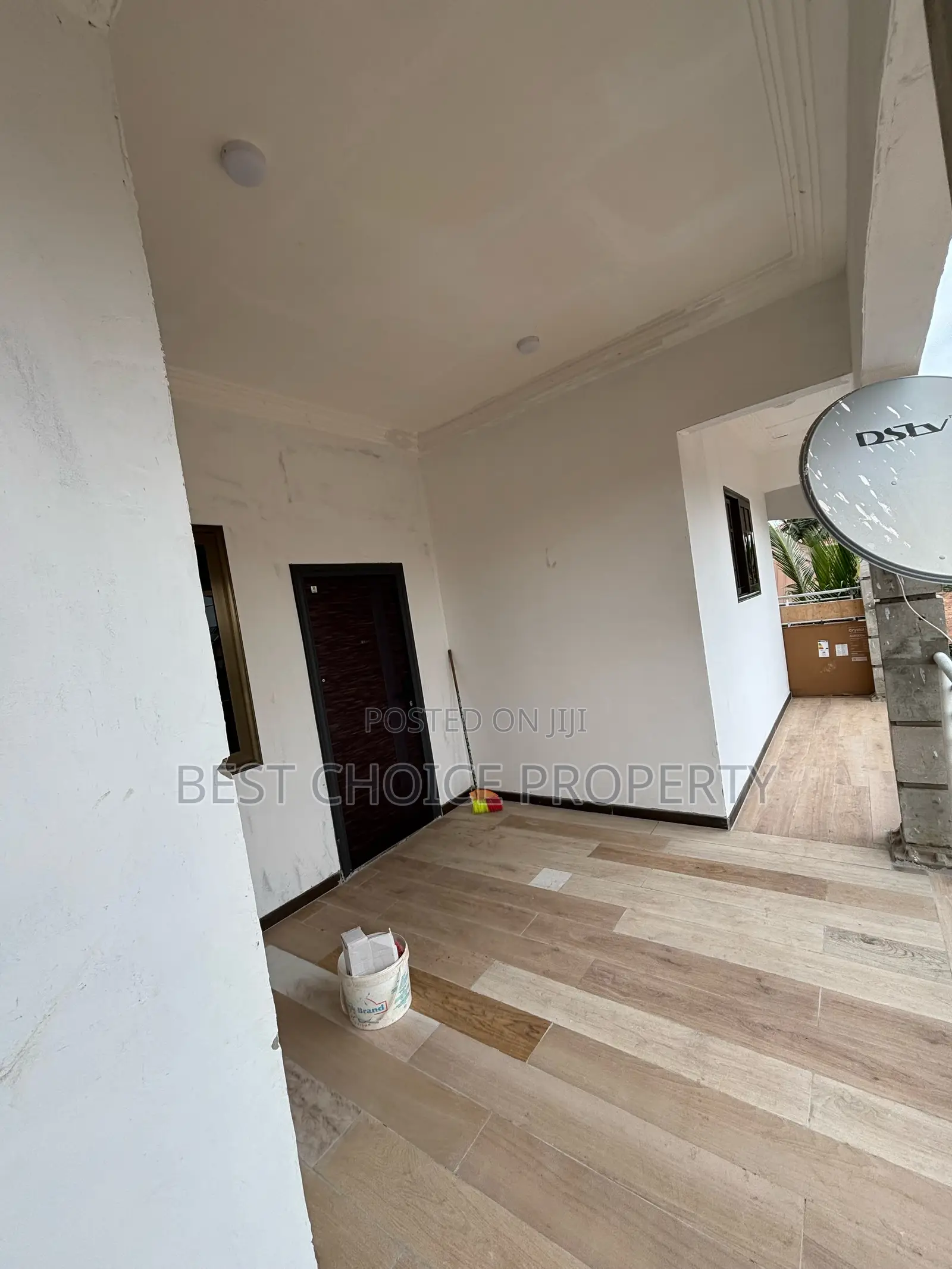 Chamber and Hall Sc Adenta Foster Home