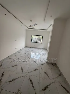 3bdrm House in Pokuase Ablekuma for sale