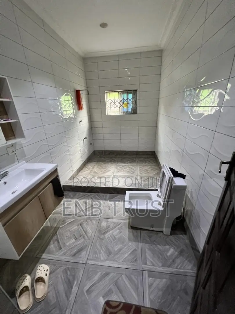 2bdrm House in Asalaja, Amasaman for sale
