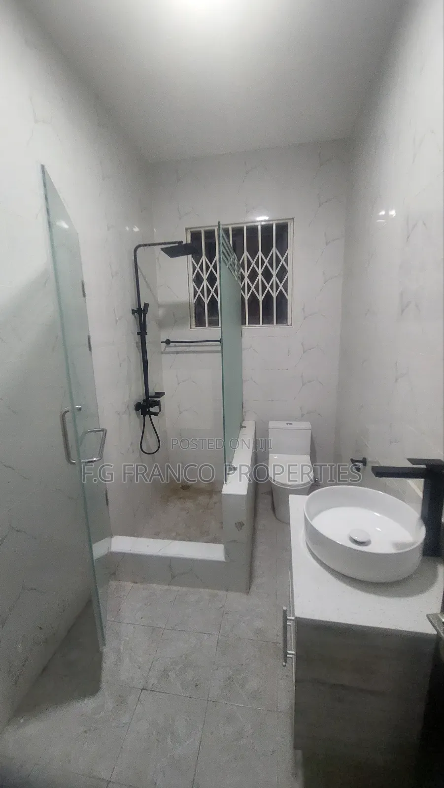 2bdrm Apartment in Kg.Franco Properties, Spintex for rent