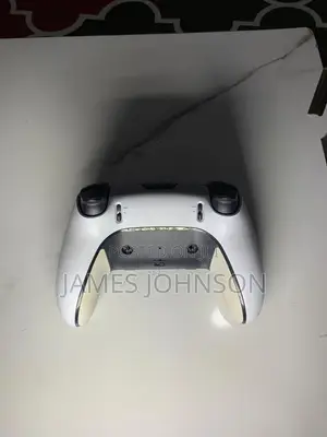 Dual Sense Edge Pro Controller