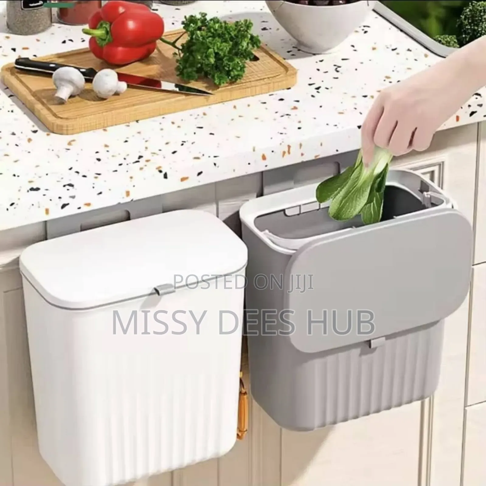 Portable Hanging Waste Bin