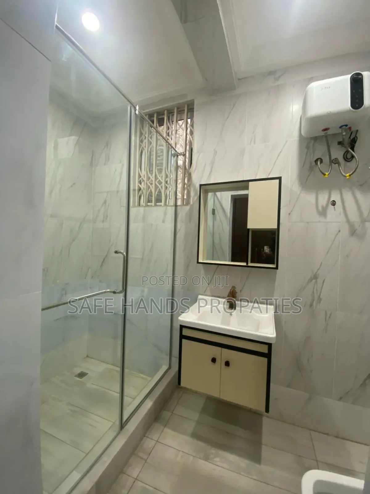 4bdrm House in Ability, Accra Metropolitan for rent