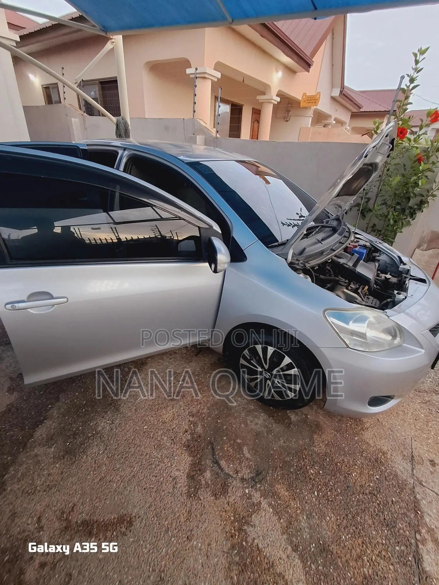Toyota Belta 2010 Gray