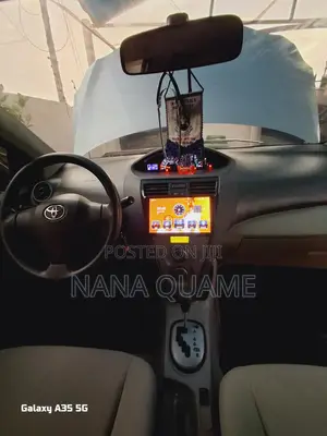 Toyota Belta 2010 Gray