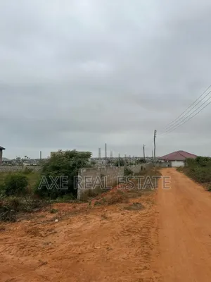 Good Settlement Lands at Prampram