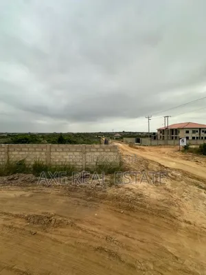 More Rush on Genuine Half Plot at Ningo Prampram Police Junction