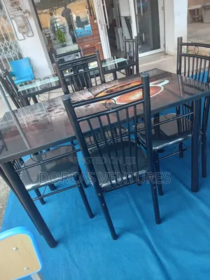 Gladly Drool Dining Set