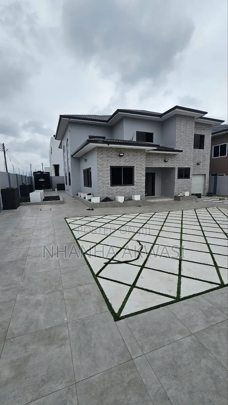 5bdrm House in Community 24 Estate, Tema Metropolitan for rent