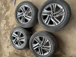 Hyundai Elantra Rim 16 LTD