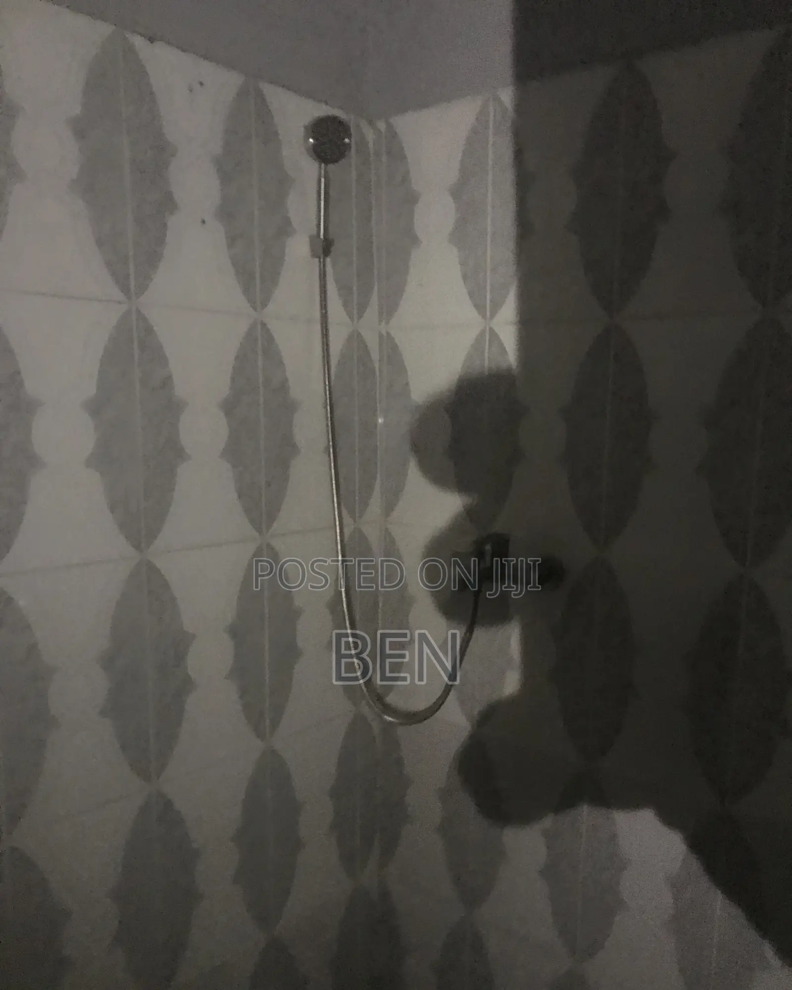 1bdrm Apartment in Achimota, Overhead for rent