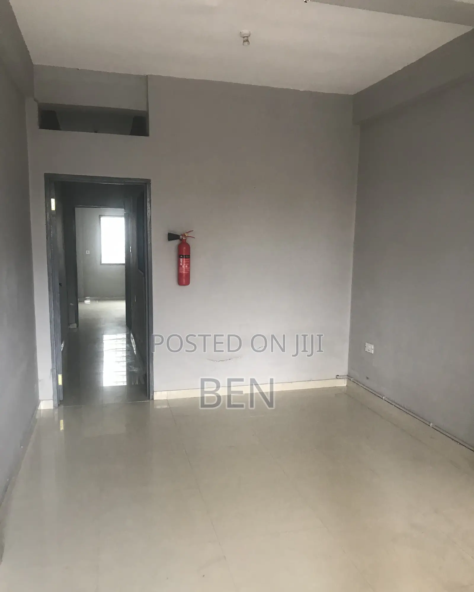 1bdrm Apartment in Achimota, Overhead for rent