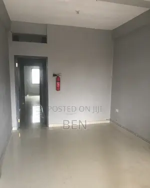 1bdrm Apartment in Achimota, Overhead for rent