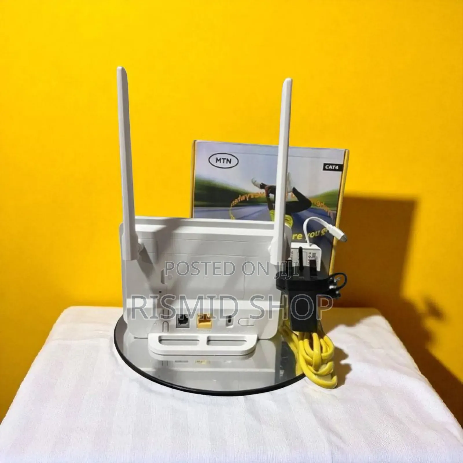 MTN Universal Broadband 4g Router+ Back Up Battery - White