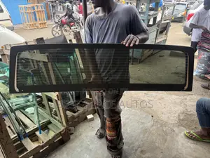 Ford F150 2021 Back Windshield / Windscreen