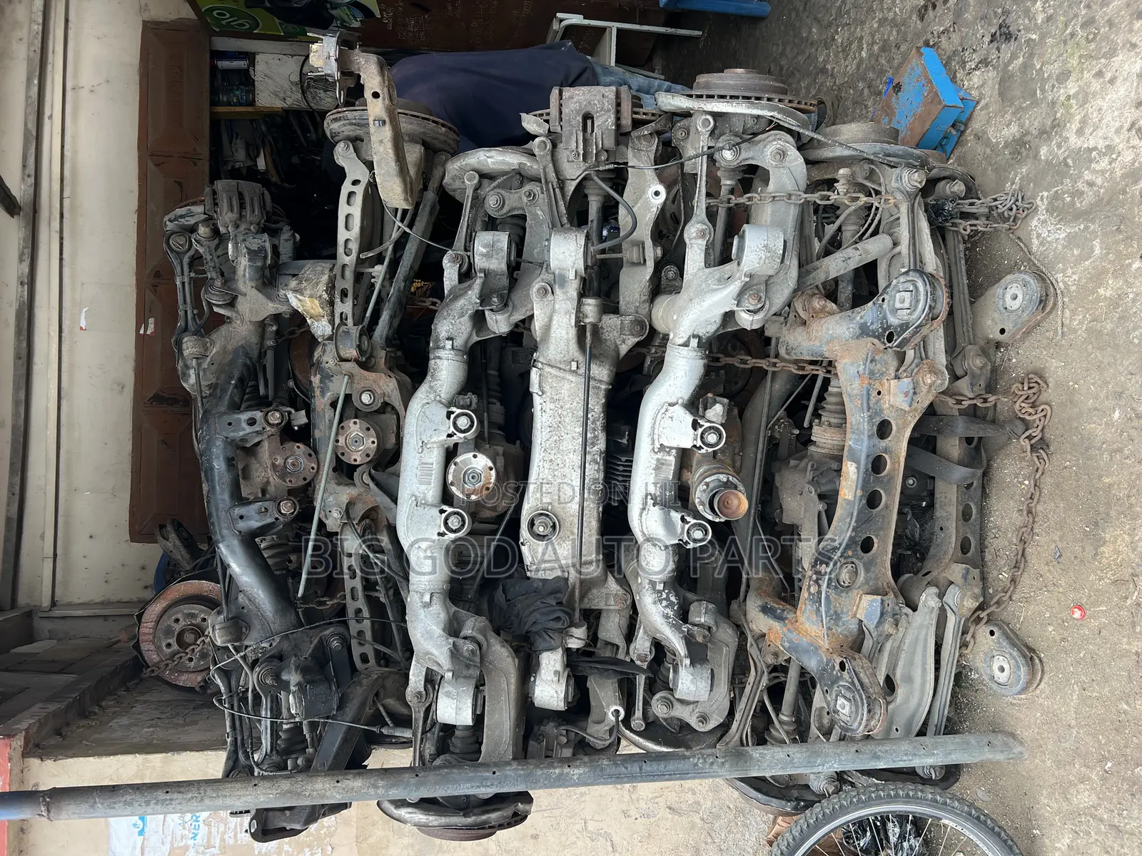 All Type of BMW Axle Available Complete With Shaft