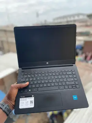 Laptop HP 14-Dq1025cl 4GB Intel Celeron eMMC 128GB