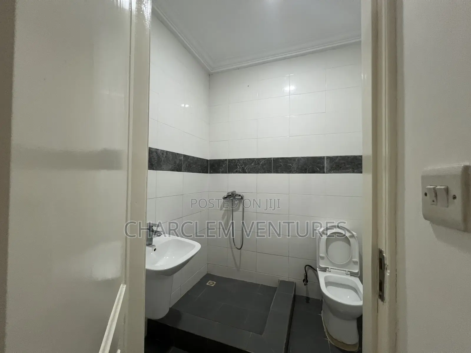 3bdrm House in Charclem Ventures, East Legon for sale