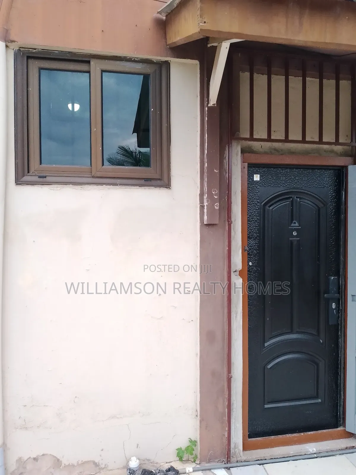 1bdrm Apartment in Community 18 Area, Spintex for rent