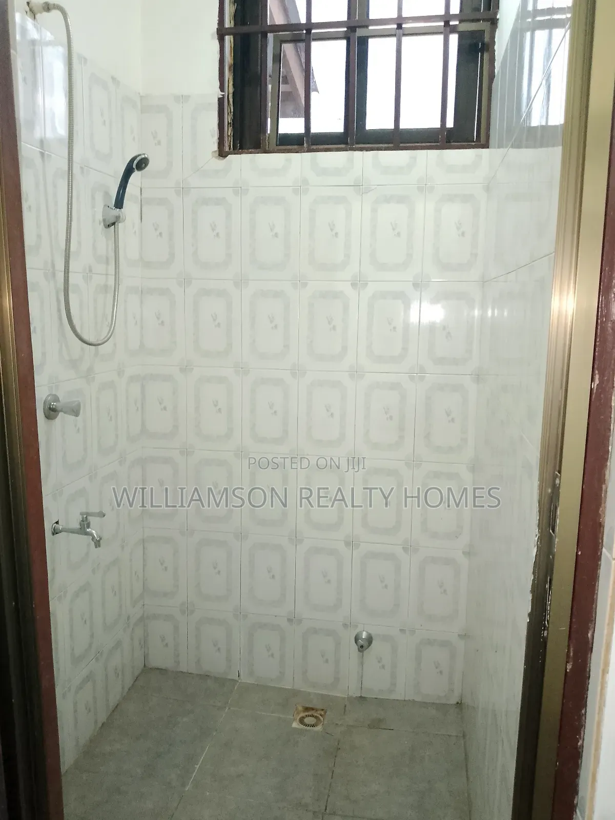 1bdrm Apartment in Community 18 Area, Spintex for rent