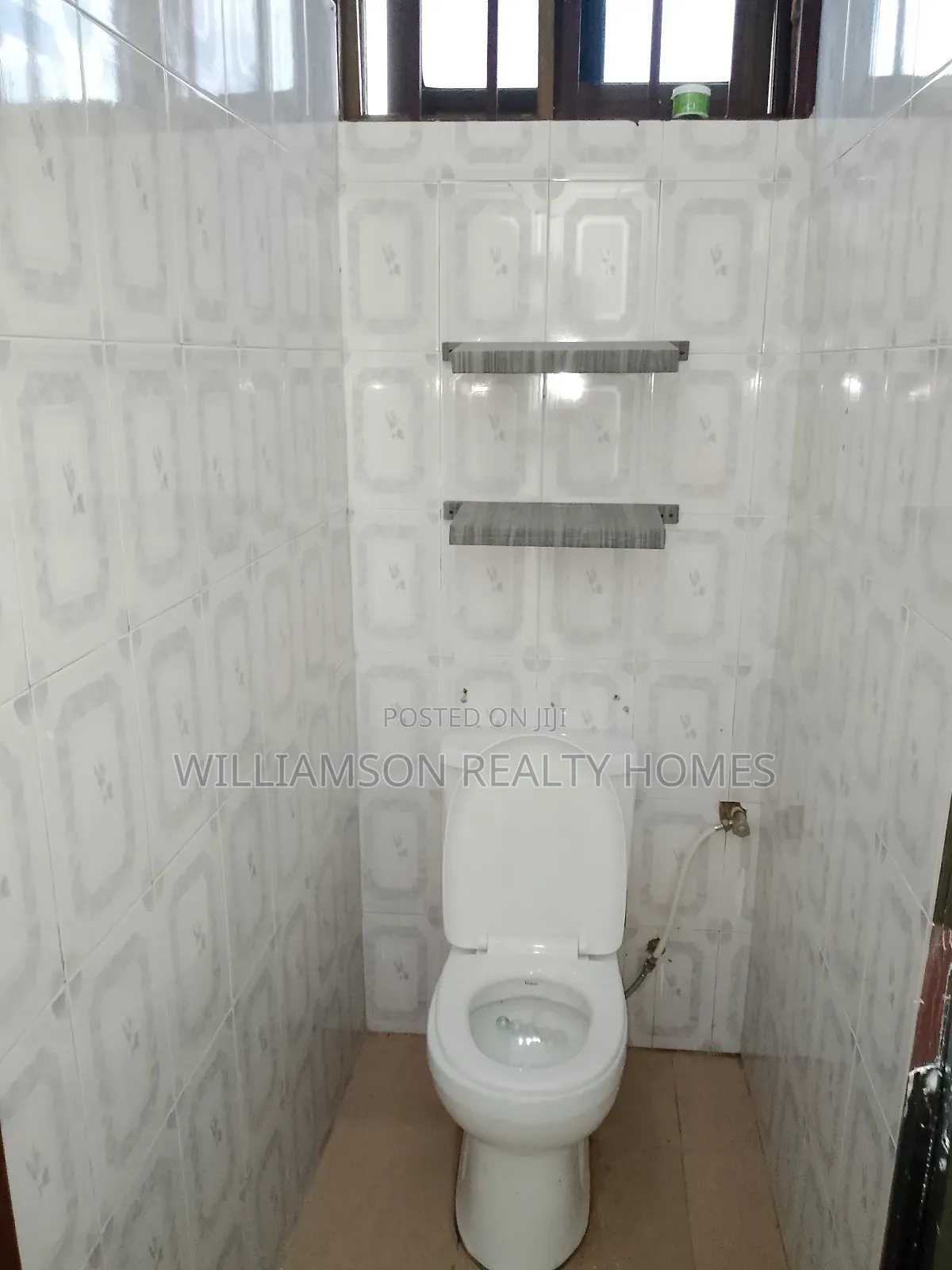 1bdrm Apartment in Community 18 Area, Spintex for rent