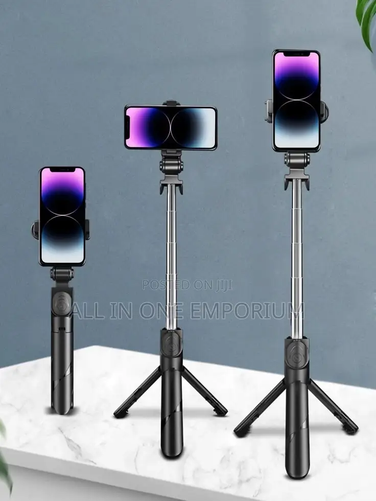 Tripod Rings Light