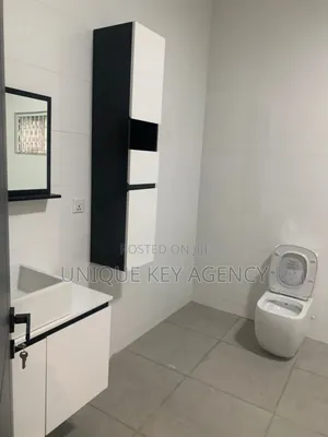 3bdrm House in Unique Key Agency, Spintex for rent