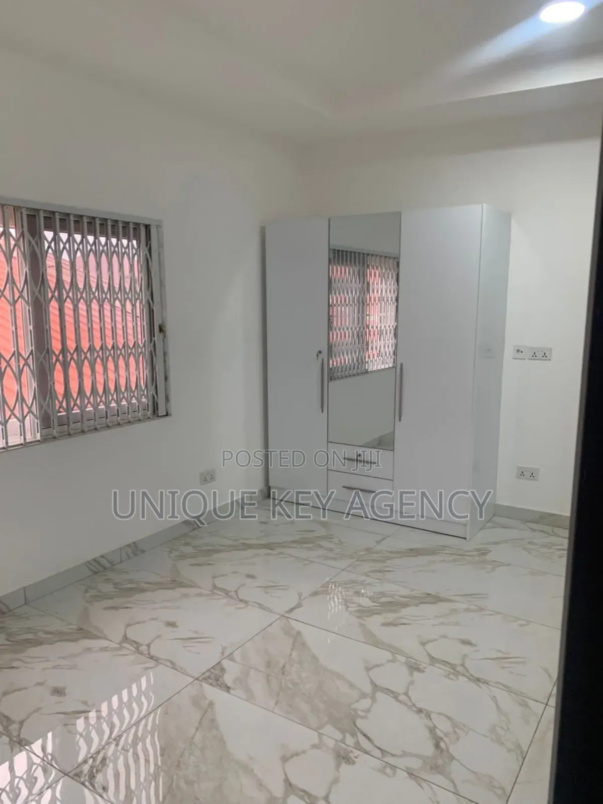 3bdrm House in Unique Key Agency, Spintex for rent